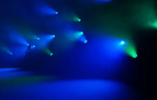 Evora 740ZP Zoom Wash